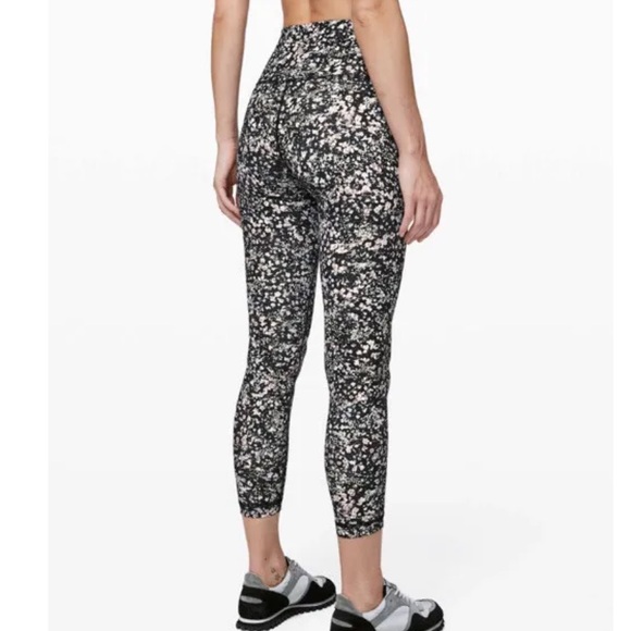 Lululemon Floral Wunder Under Leggings - Picture 2 of 5